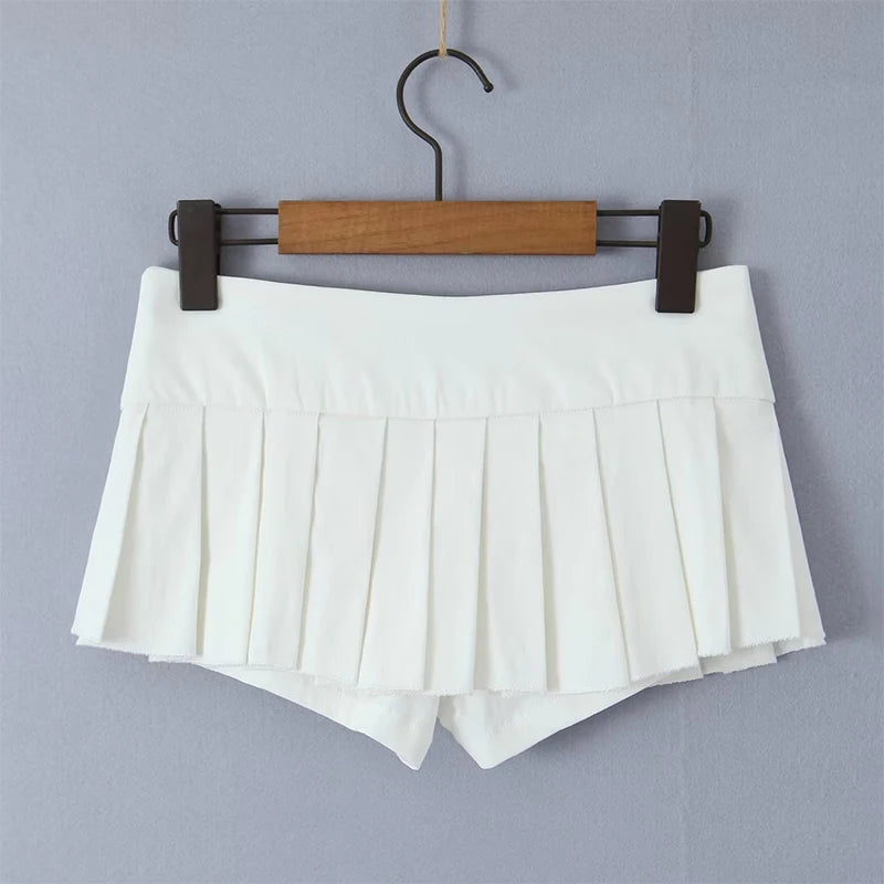 YENKYE 2023 Cool Girl Y2K American Retro Pleated Mini Skirt Sexy Low Waist Side Button Women Summer Skirts With Shorts Lining