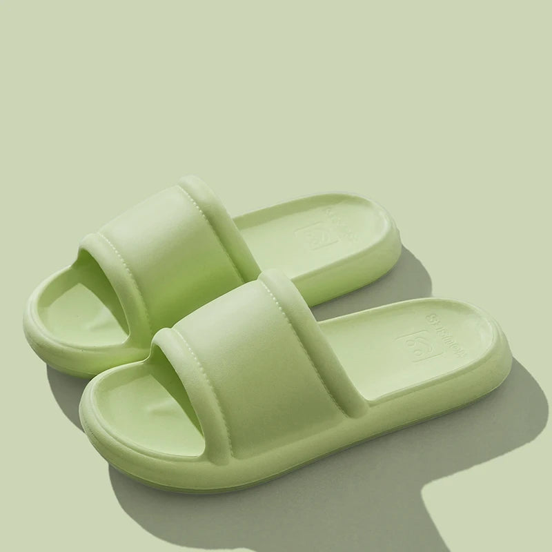 New Men's Slippers EVA Non-slip Bathroom Slipper Soft Comfortable Home Summer Sandal Indoor Bathroom Slippers Male Shower Shoes