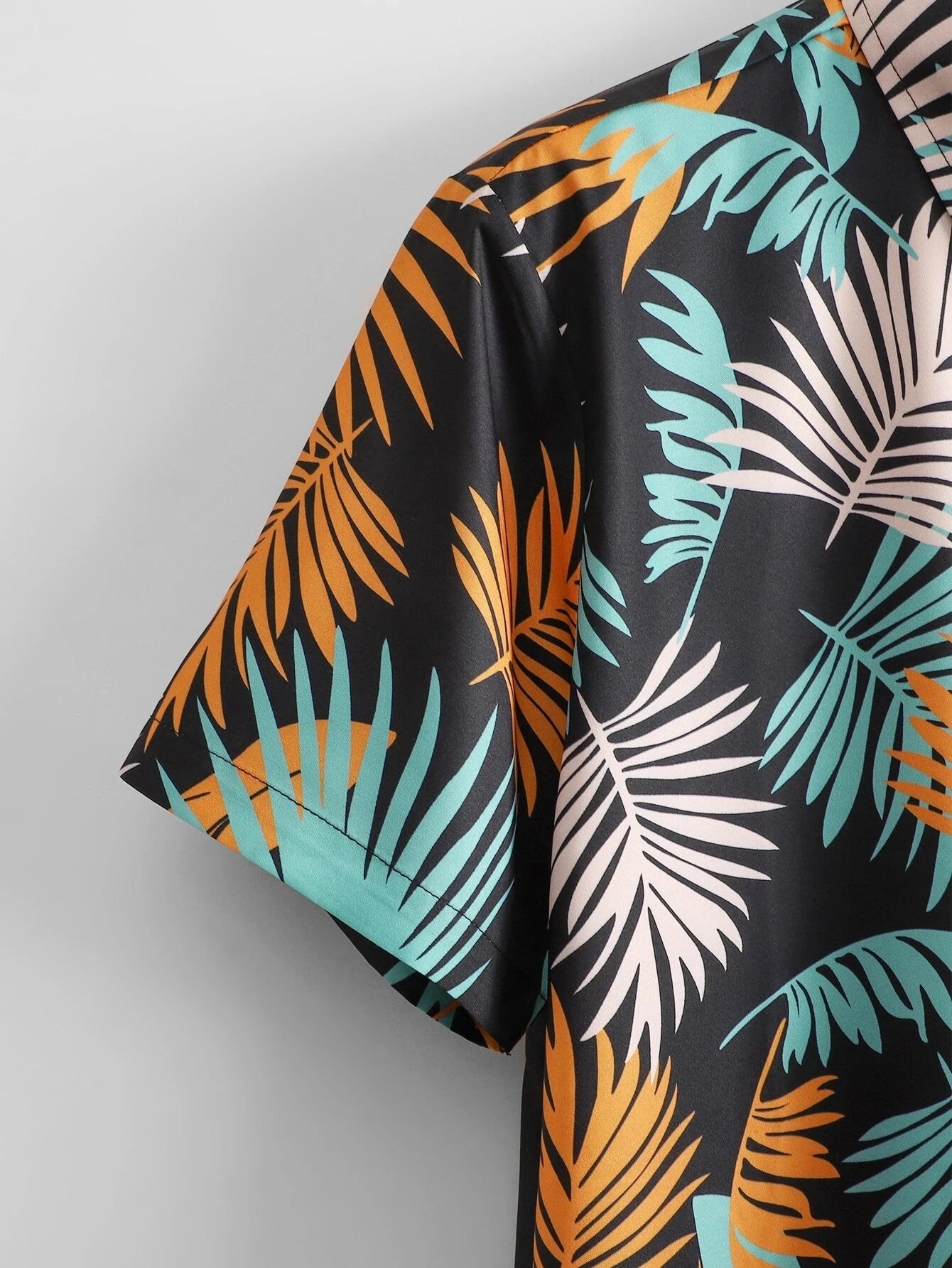 Hawaiian Shirt Man Print Casual Thin Beach Slim Fashion Shirt High Quality Luxury Black Social Vintage Funny Oversized Clothes
