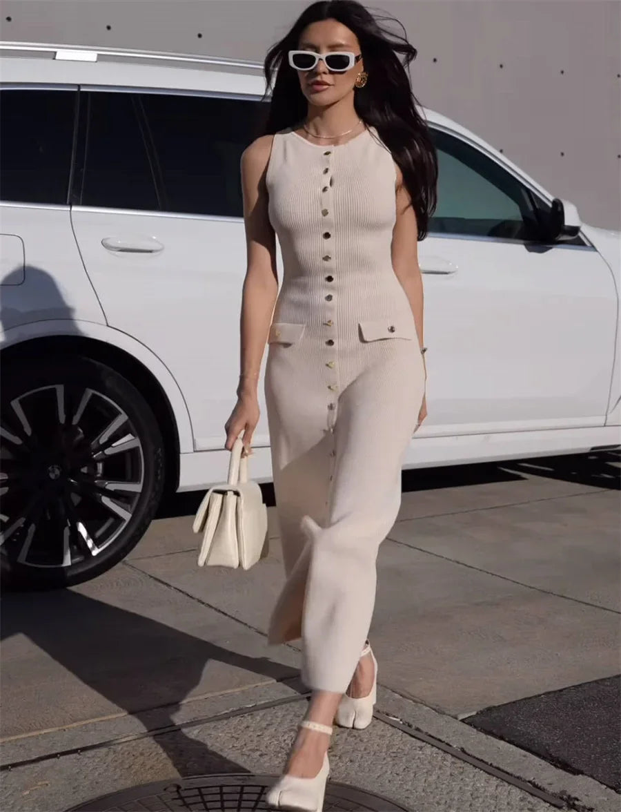 Elegant Knitted Midi Dresses Women's Black White Patchwork Slit Single Breasted Sleeveless Curvy Dress 2025 Summer Street Wear