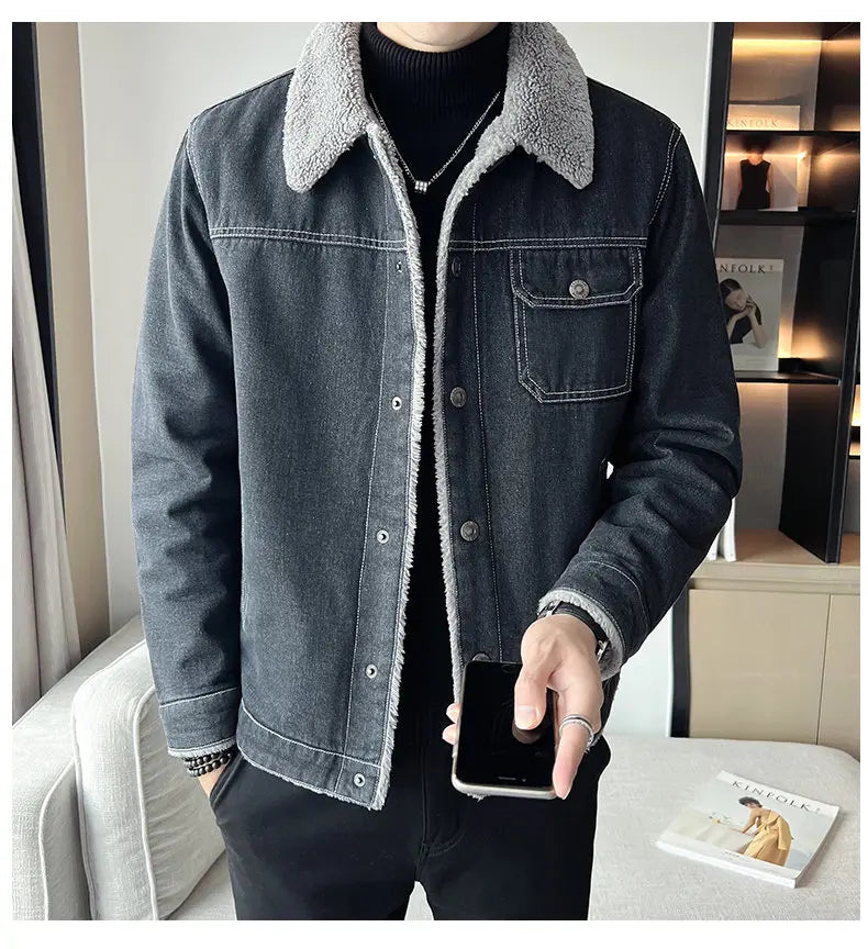 Men Denim Jacket Men Fleece Trendy Winter Velvet Coats 2025 Men Korean Slims Casual Thick Jacket Male Lamb Fur Casual Outerwear