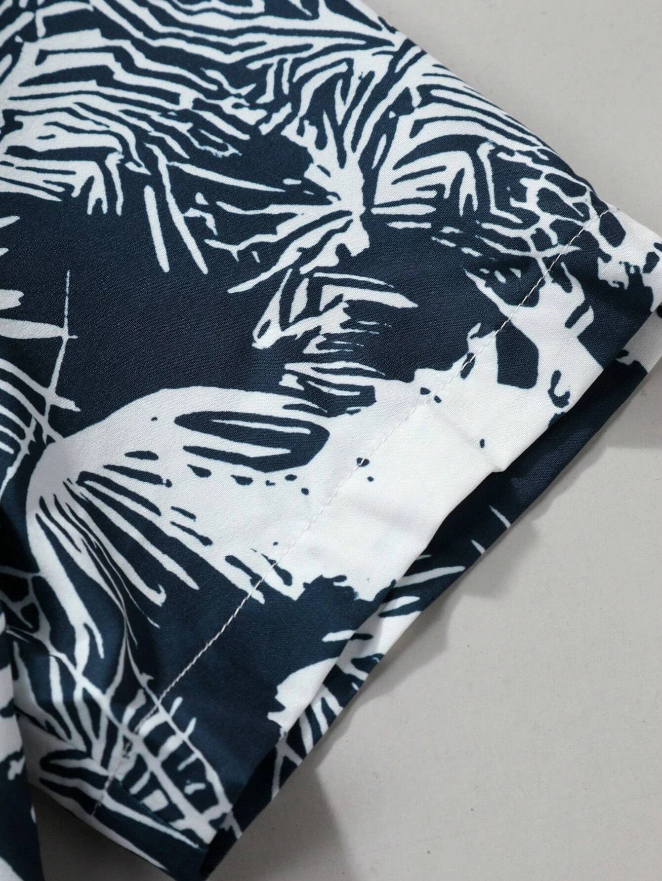 Hawaiian Shirt Man Print Casual Thin Beach Slim Fashion Shirt High Quality Luxury Black Social Vintage Funny Oversized Clothes