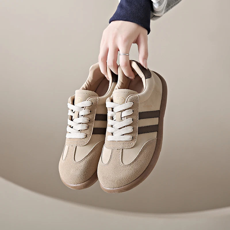 2025 New Autumn/Winter Women's Shoes Comfortable Casual Shoes College Style Wide Toe Soft Flat Shoes Outdoor Casual Sports Shoes