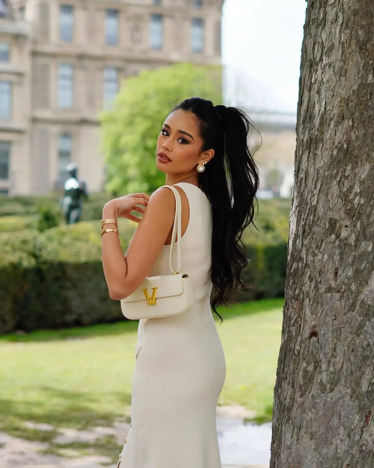 Elegant Knitted Midi Dresses Women's Black White Patchwork Slit Single Breasted Sleeveless Curvy Dress 2025 Summer Street Wear